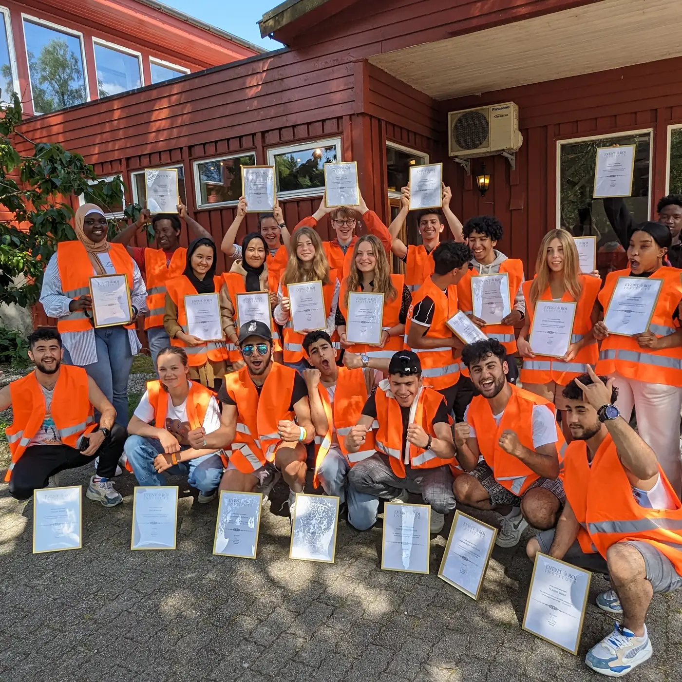 ungdomsledere%20med%20diplom